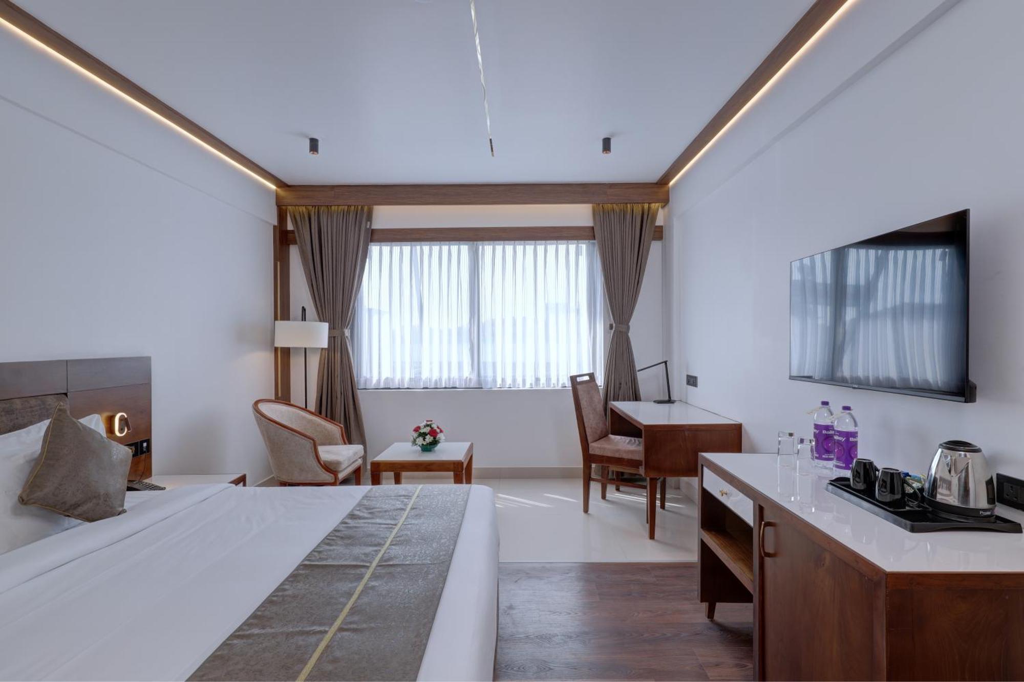Hotel Cordial Sopanam Thiruvananthapuram Extérieur photo